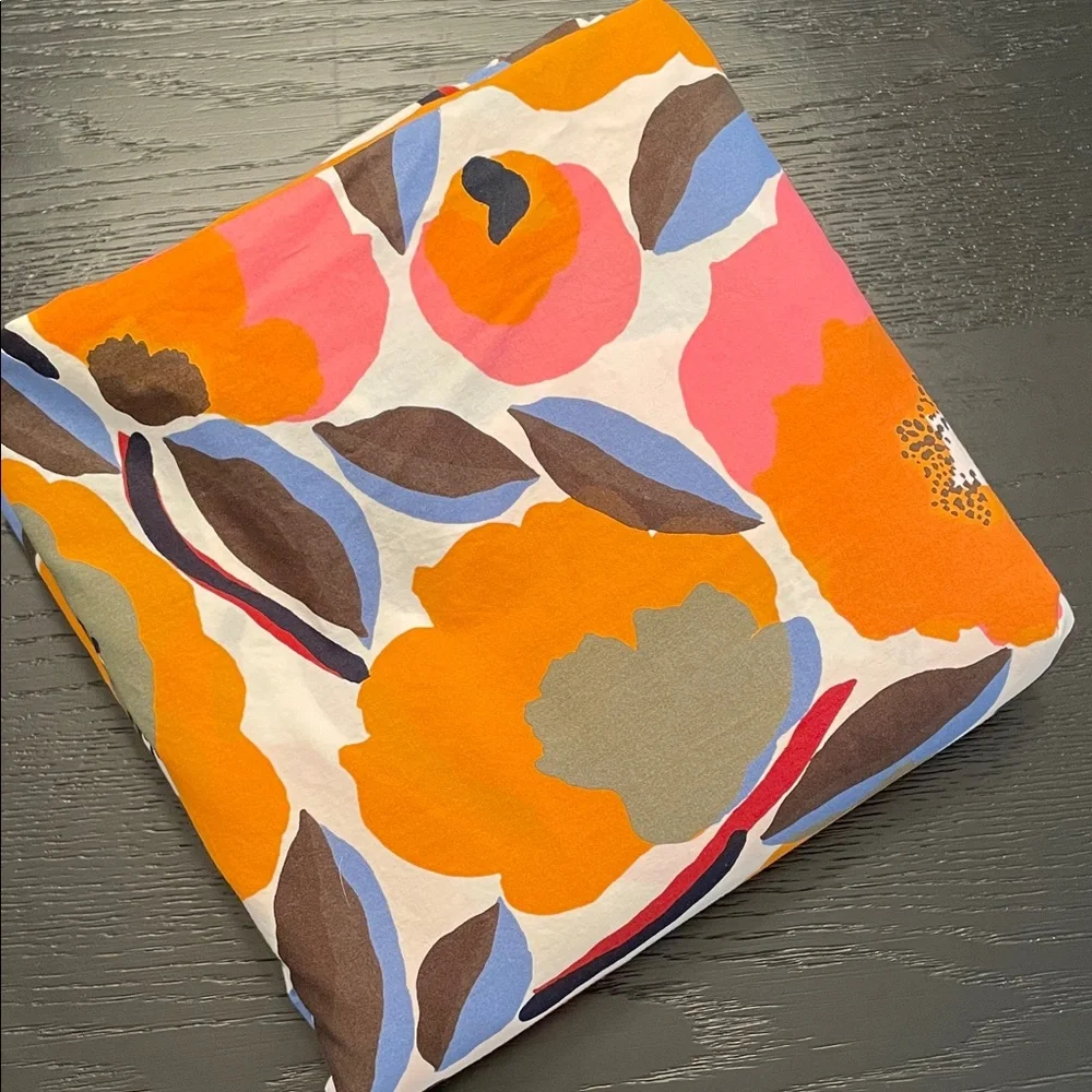 Marimekko bold floral